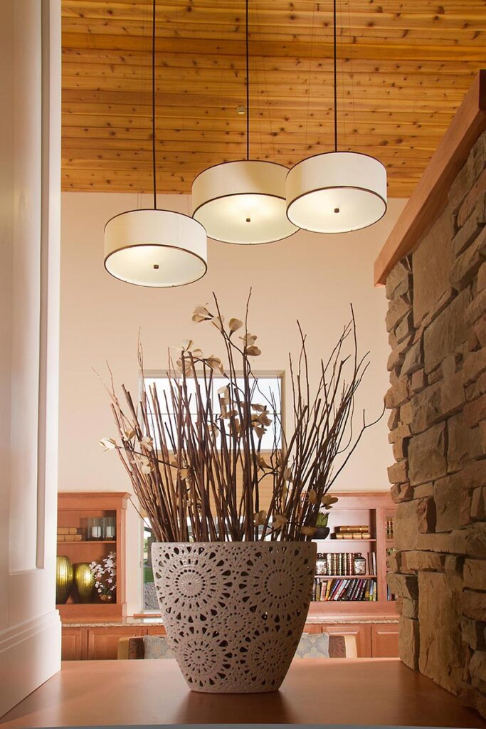 Fairfield_lights-and-pot